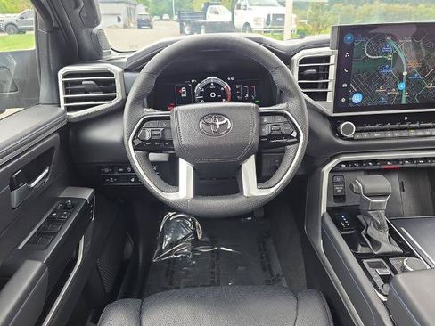 Used 2025 Toyota Tundra Platinum AWD/4WD image 8