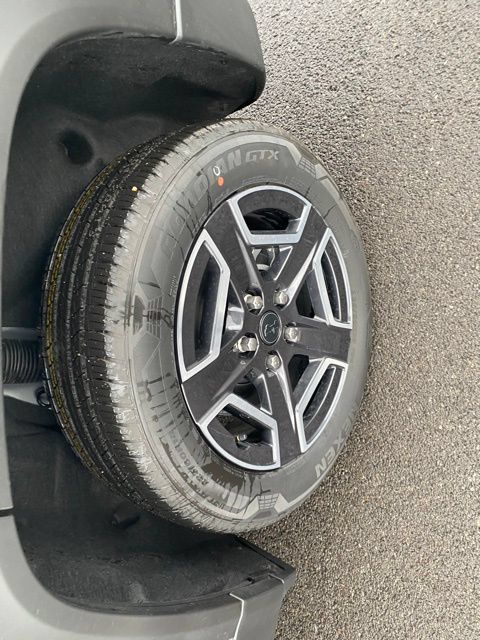 Used 2026 Jeep Cherokee Laredo AWD/4WD image 22