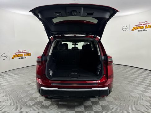 New 2026 Nissan Rogue Platinum w/ Platinum Premium Package image 5