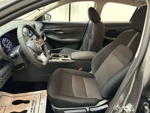 New 2025 Nissan Sentra SV w/ All-Weather Package image 4