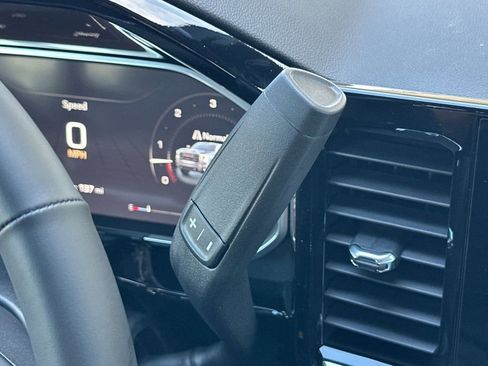 New 2026 GMC Sierra 2500 SLE w/ SLE Value Package; AWD/4WD image 18