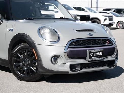 Used 2020 MINI Cooper S image 9