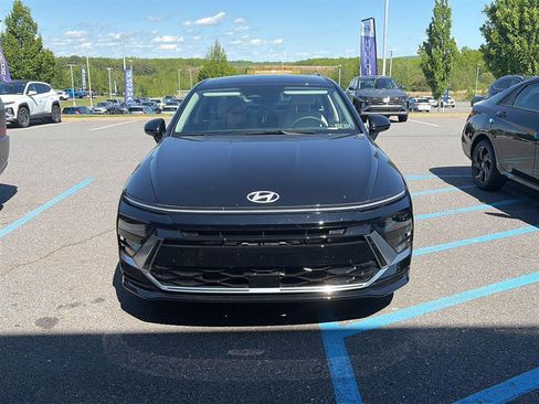Certified 2024 Hyundai Sonata SEL AWD/4WD image 2