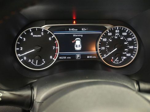 Used 2022 Nissan Sentra SR w/ Electronics Package FWD image 12