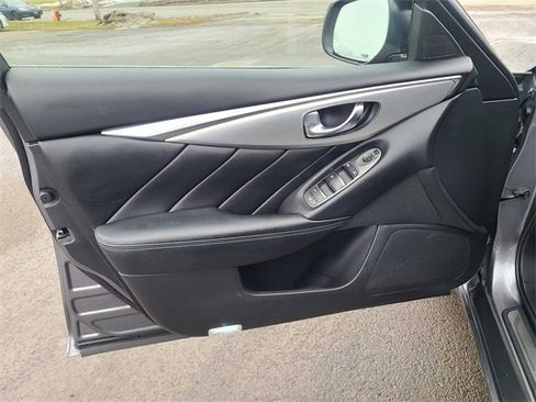 Used 2020 INFINITI Q50 Luxe image 16