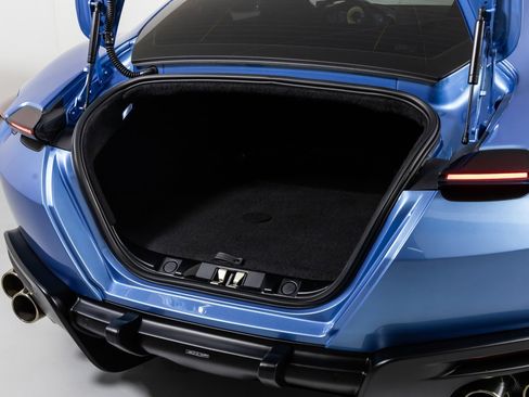 Used 2024 Ferrari Roma image 17