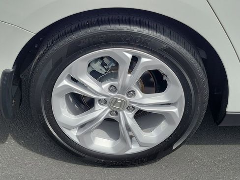 Certified 2023 Honda Accord LX image 7