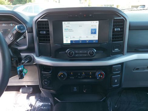 Used 2023 Ford F150 XLT RWD image 19
