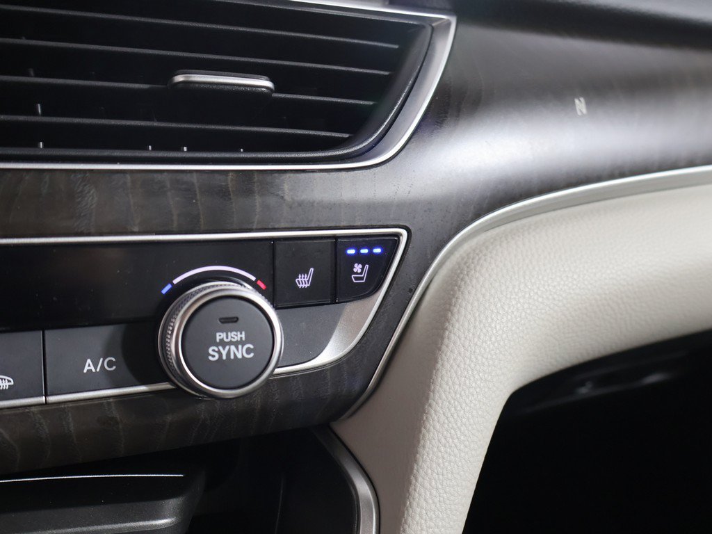 Used 2019 Honda Accord Touring image 59
