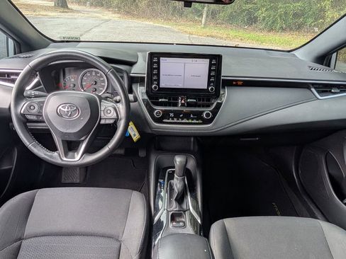 Used 2020 Toyota Corolla SE image 26
