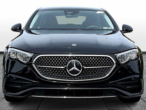 Certified 2025 Mercedes-Benz E 350 4MATIC Sedan image 3