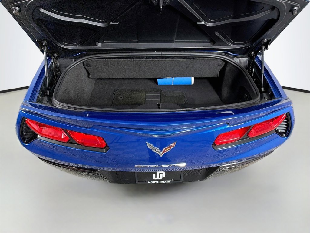 Used 2015 Chevrolet Corvette Stingray Convertible w/ Battery Protection Package RWD image 23
