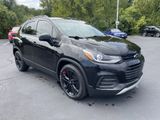 Used 2020 Chevrolet Trax LT w/ Sun & Sound Package image 3