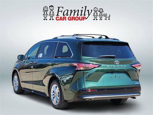 New 2026 Toyota Sienna Limited image 3
