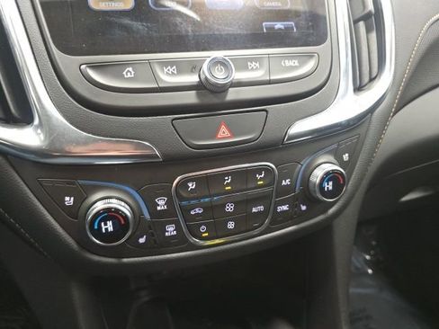 Certified 2018 Chevrolet Equinox Premier image 15