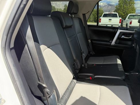 Used 2015 Toyota 4Runner SR5 Premium AWD/4WD image 23