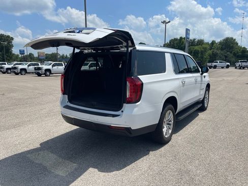 Used 2024 GMC Yukon XL SLT RWD image 43