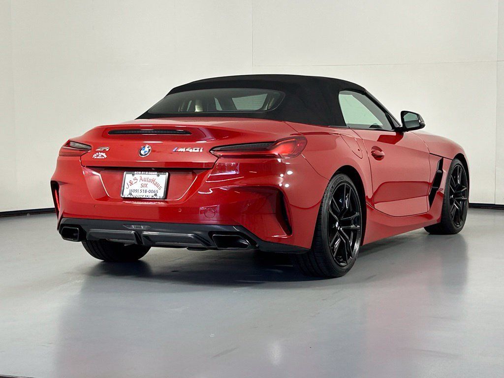 Used 2020 BMW Z4 M40i w/ Premium Package RWD image 12