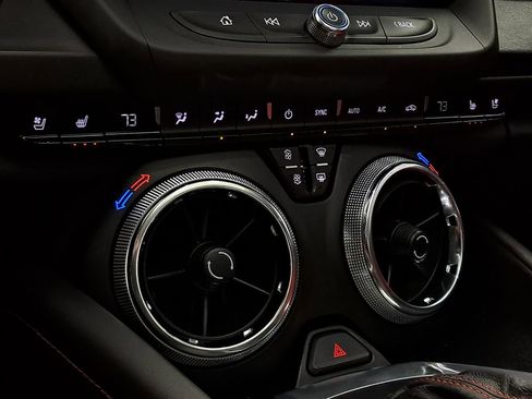 Used 2017 Chevrolet Camaro SS image 31