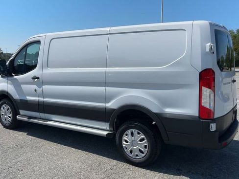 Used 2024 Ford Transit 250 Low Roof w/ Exterior Upgrade Package image 36