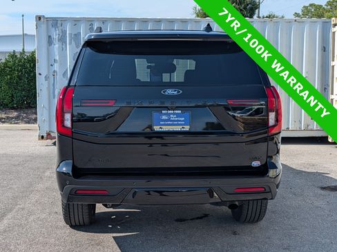 Used 2025 Ford Expedition Max Platinum w/ Stealth Appearance Package AWD/4WD image 5