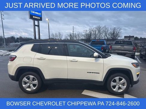 Used 2019 Jeep Compass Latitude w/ Cold Weather Group image 8