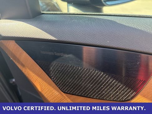 Certified 2023 Volvo XC90 B6 Plus w/ Protection Package Premier image 12
