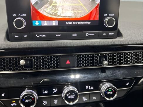 Used 2023 Honda Civic EX image 17