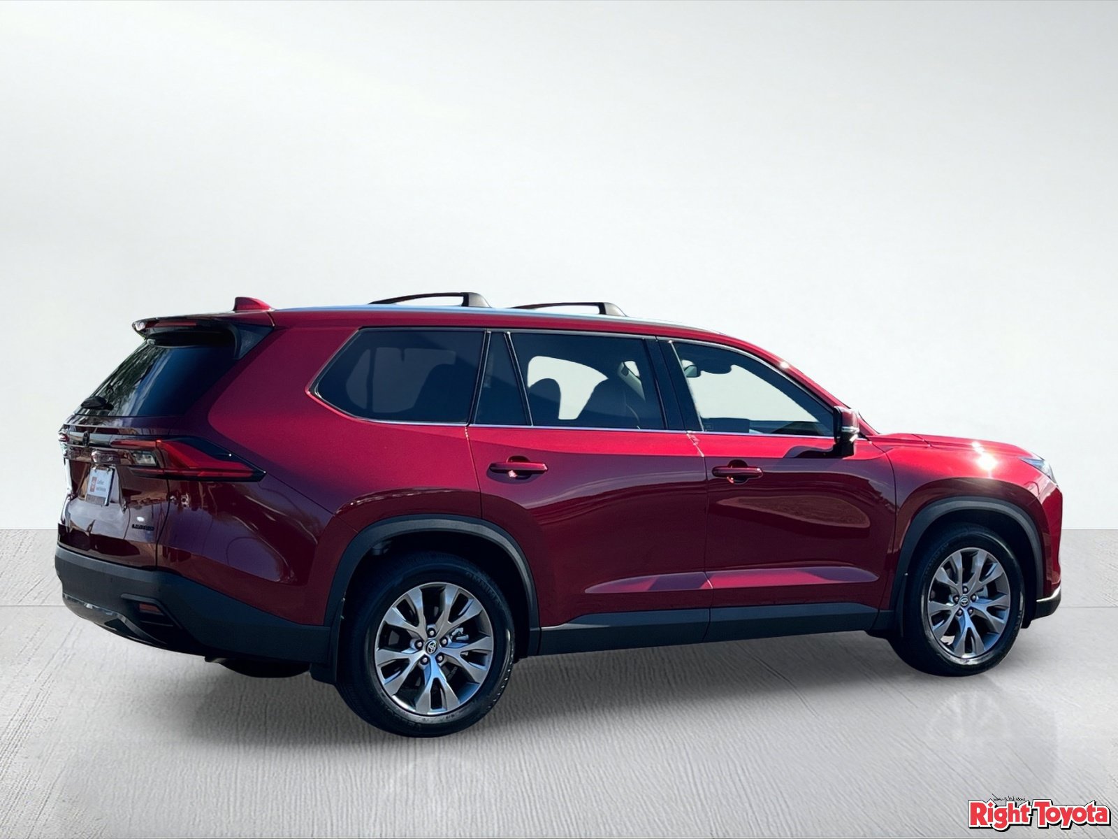Certified 2024 Toyota Grand Highlander FWD image 7