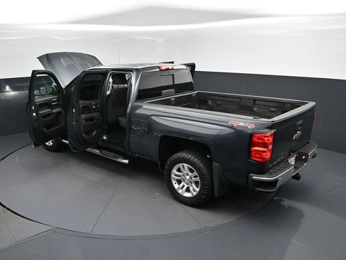 Used 2017 Chevrolet Silverado 1500 LT w/ All Star Edition AWD/4WD image 2