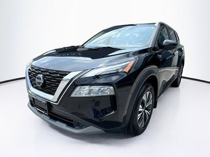 Certified 2022 Nissan Rogue SV w/ SV Premium Package