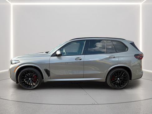 Used 2025 BMW X5 xDrive40i w/ M Sport Package AWD/4WD image 2