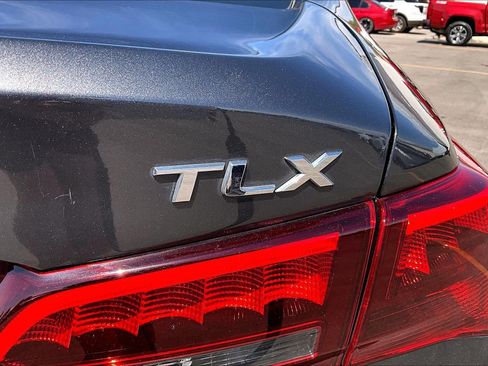 Used 2016 Acura TLX FWD image 31