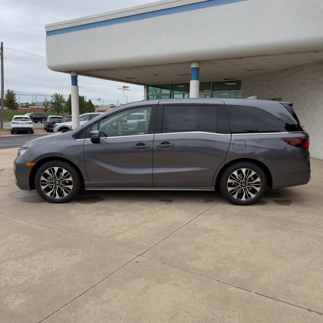 New 2027 Honda Odyssey Elite image 2