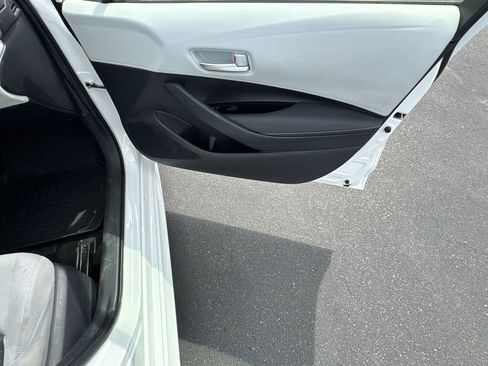 Used 2023 Toyota Corolla SE image 14