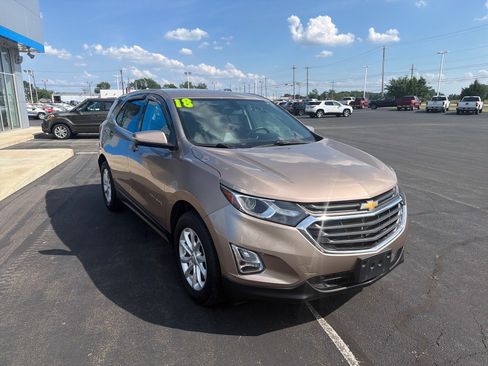 Used 2018 Chevrolet Equinox LT AWD/4WD image 6