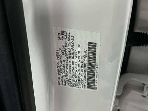 Used 2025 Honda Pilot EX-L image 18