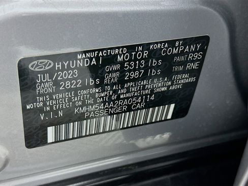 Used 2024 Hyundai Ioniq 6 Limited image 12