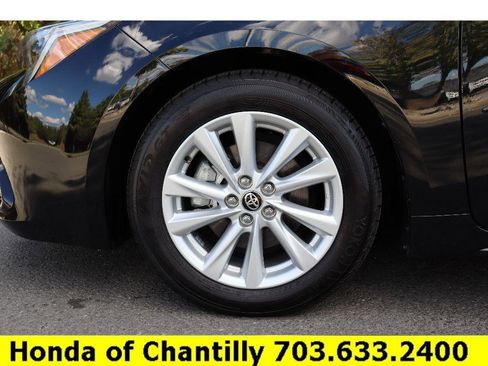 Used 2023 Toyota Corolla SE image 28