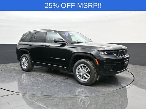 New 2025 Jeep Grand Cherokee Laredo X w/ Luxury Tech Group I AWD/4WD image 1