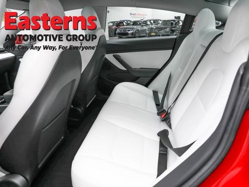 Used 2019 Tesla Model 3 Performance image 19