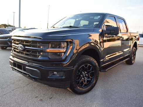 Used 2024 Ford F150 XLT w/ Equipment Group 302A MID image 5