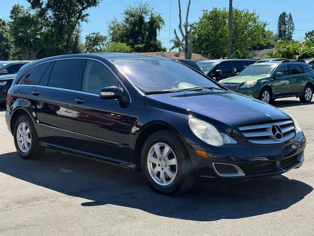 Used 2007 Mercedes-Benz R 320 CDI 4MATIC image 5