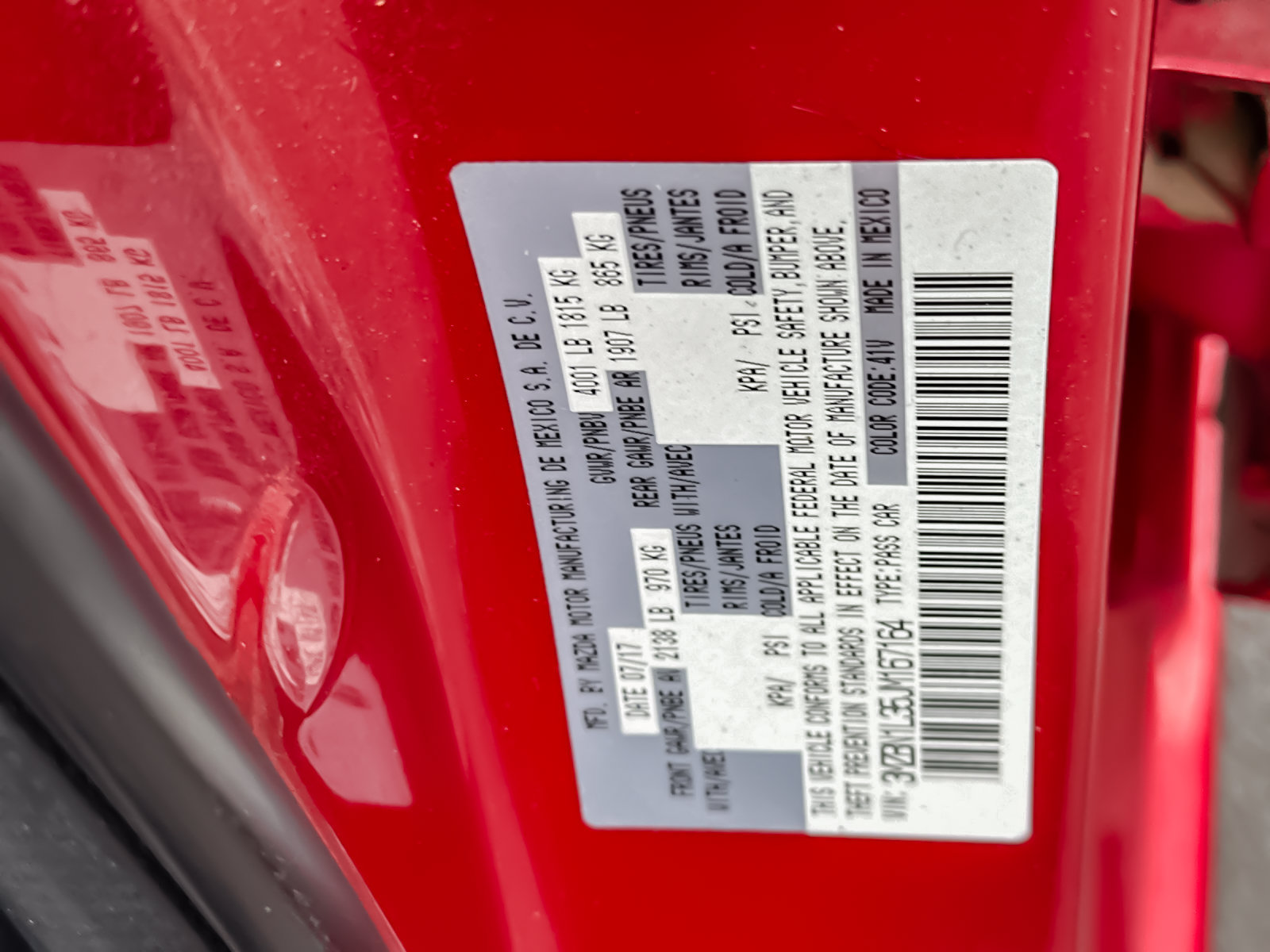 Used 2018 MAZDA MAZDA3 Touring FWD image 29