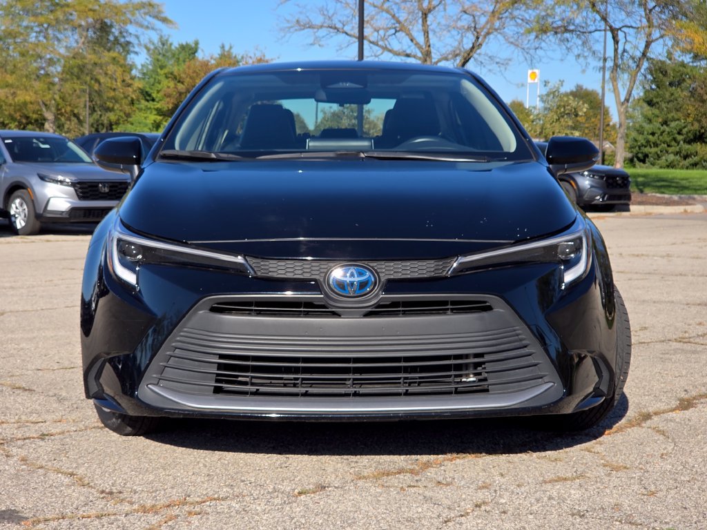 Used 2023 Toyota Corolla XLE FWD image 19