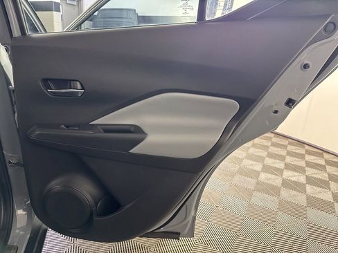 Used 2021 Nissan Kicks SR w/ SR Premium Package FWD image 25