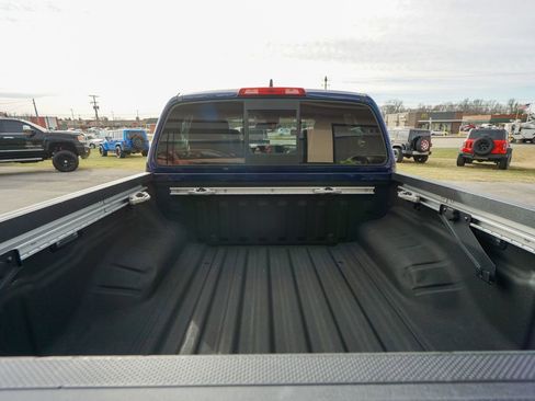 Used 2022 Nissan Frontier PRO-4X w/ Pro-4X Premium Package image 10