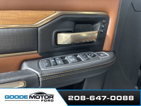 Used 2022 RAM 2500 Limited AWD/4WD image 9