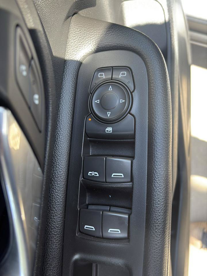 Used 2019 GMC Terrain SLE FWD image 14