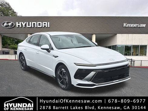 New 2026 Hyundai Sonata SEL image 1
